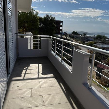 Harmony Apartments Sarande Bagian luar foto