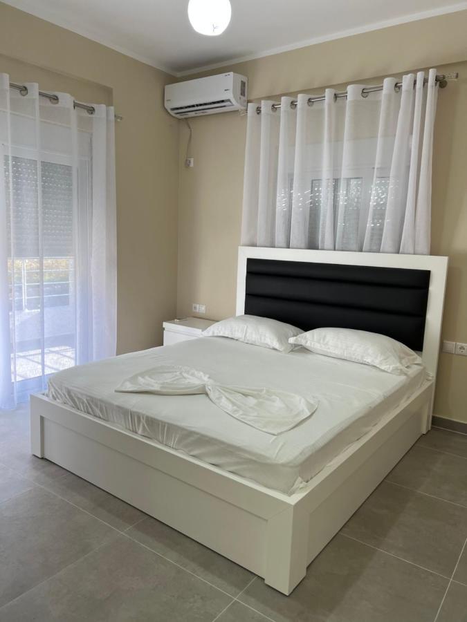 Harmony Apartments Sarande Bagian luar foto