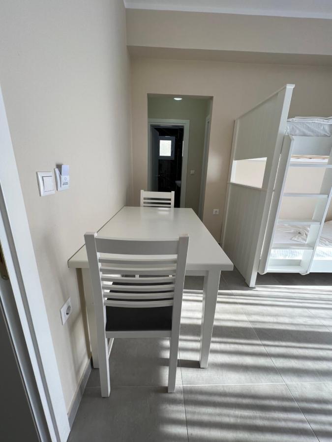 Harmony Apartments Sarande Bagian luar foto