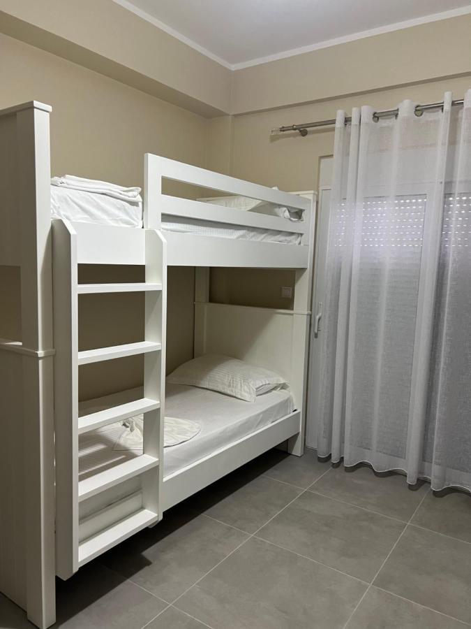 Harmony Apartments Sarande Bagian luar foto